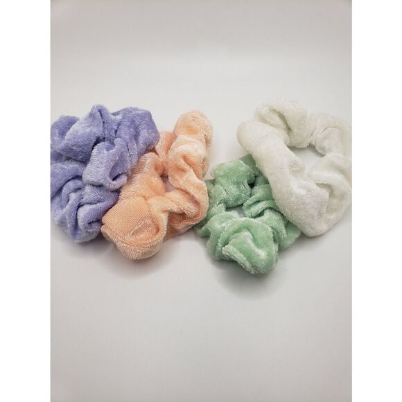 Pastel color crushed velvet hair scrunchies - Picture 1 of 1